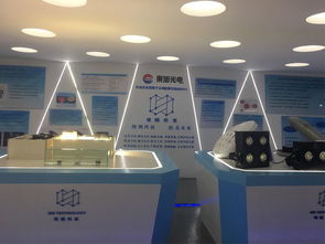 韩城市政府副秘书长胡新胜同志协住建局相关负责人赴北京 杭州实地考察石墨烯节能照明智慧工厂