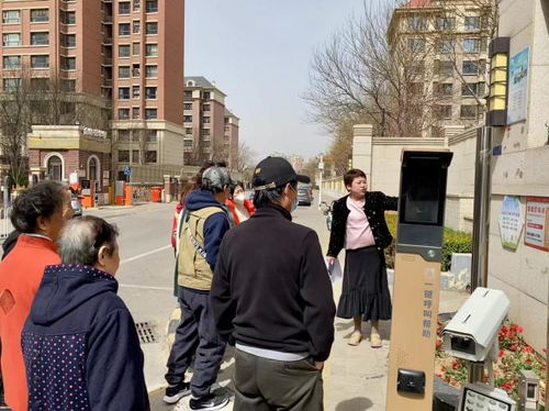 老人打车定位难 津南区万盈家园社区出招解决