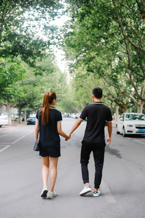 2005年北大男生砍死同学案背后的悲剧 天才陨落与网络隐秘世界的交织